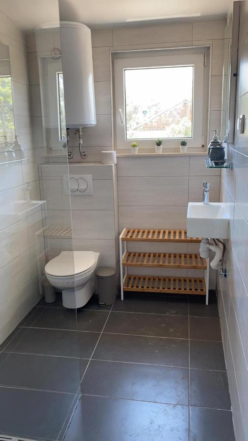 Apartment Novak Vir Luaran gambar