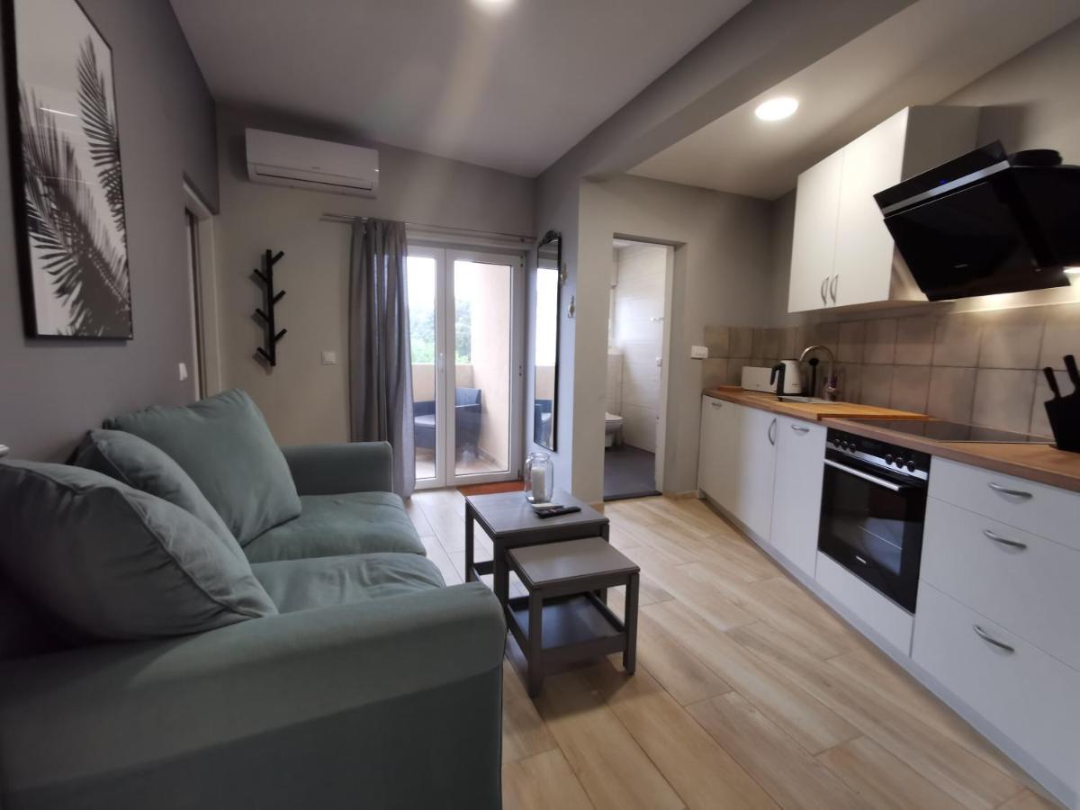 Apartment Novak Vir Luaran gambar